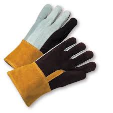 How Black Latex Gloves Help Maintain a Clean and Professional Appearance